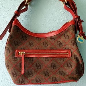 Vintage doonie and bourke purse. 12x8